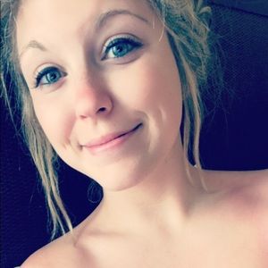 Meet your Posher, Kensie